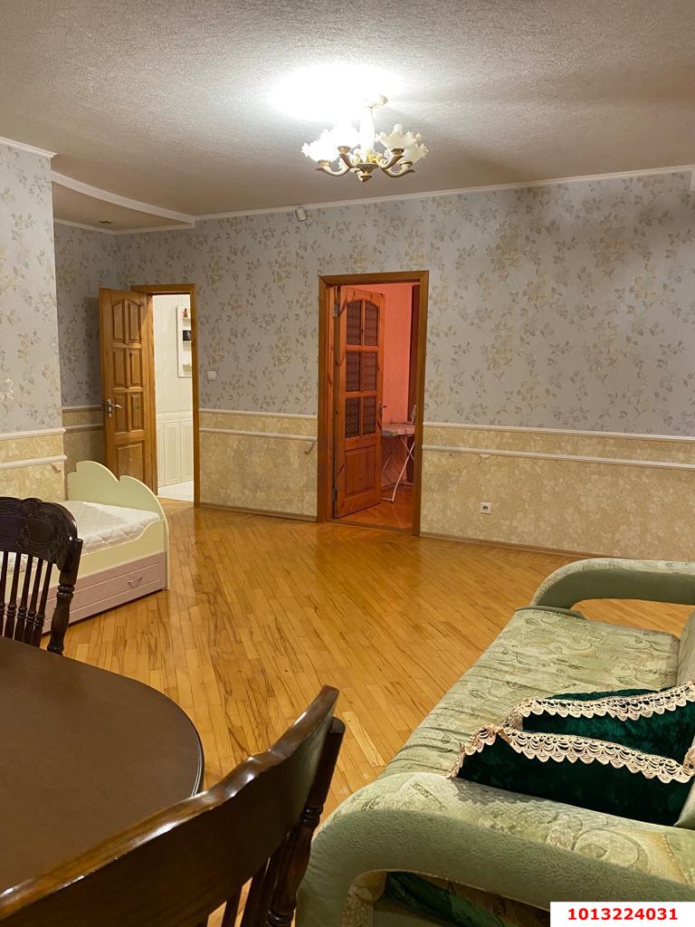 Фото №8: Дом 335 м² + 8 сот. - Кореновск, мкр. 2-й квартал, ул. Красная, 27