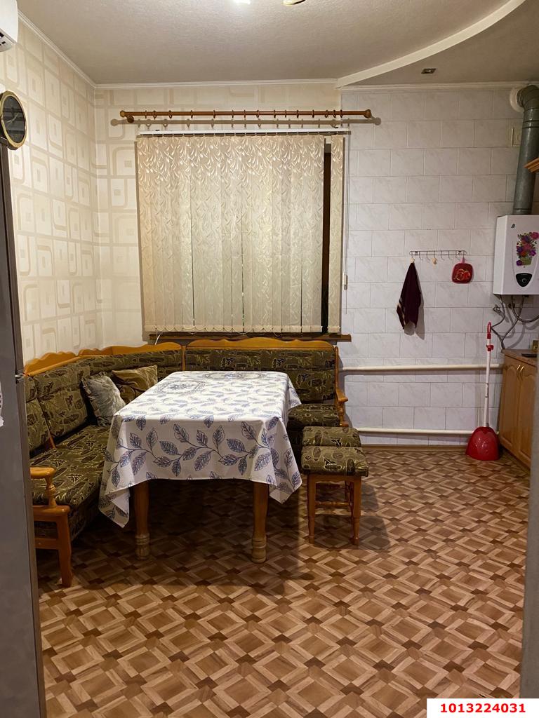 Фото №14: Дом 335 м² + 8 сот. - Кореновск, мкр. 2-й квартал, ул. Красная, 27