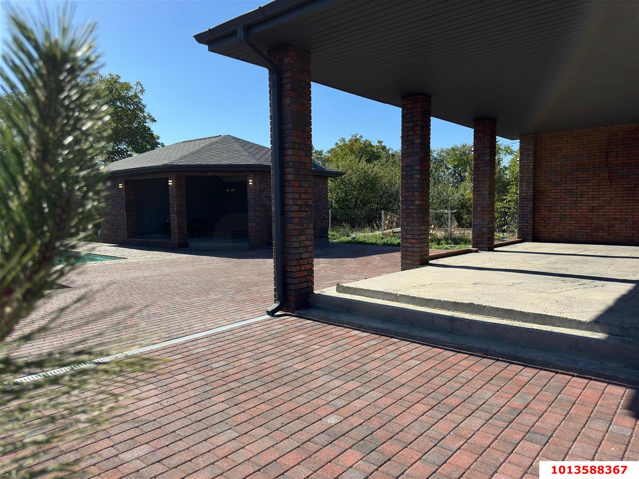 Фото №2: Дом 200 м² + 10 сот. - Платнировская, Прикубанский внутригородской округ, мкр. Фестивальный, пер. Жеребкина, 3