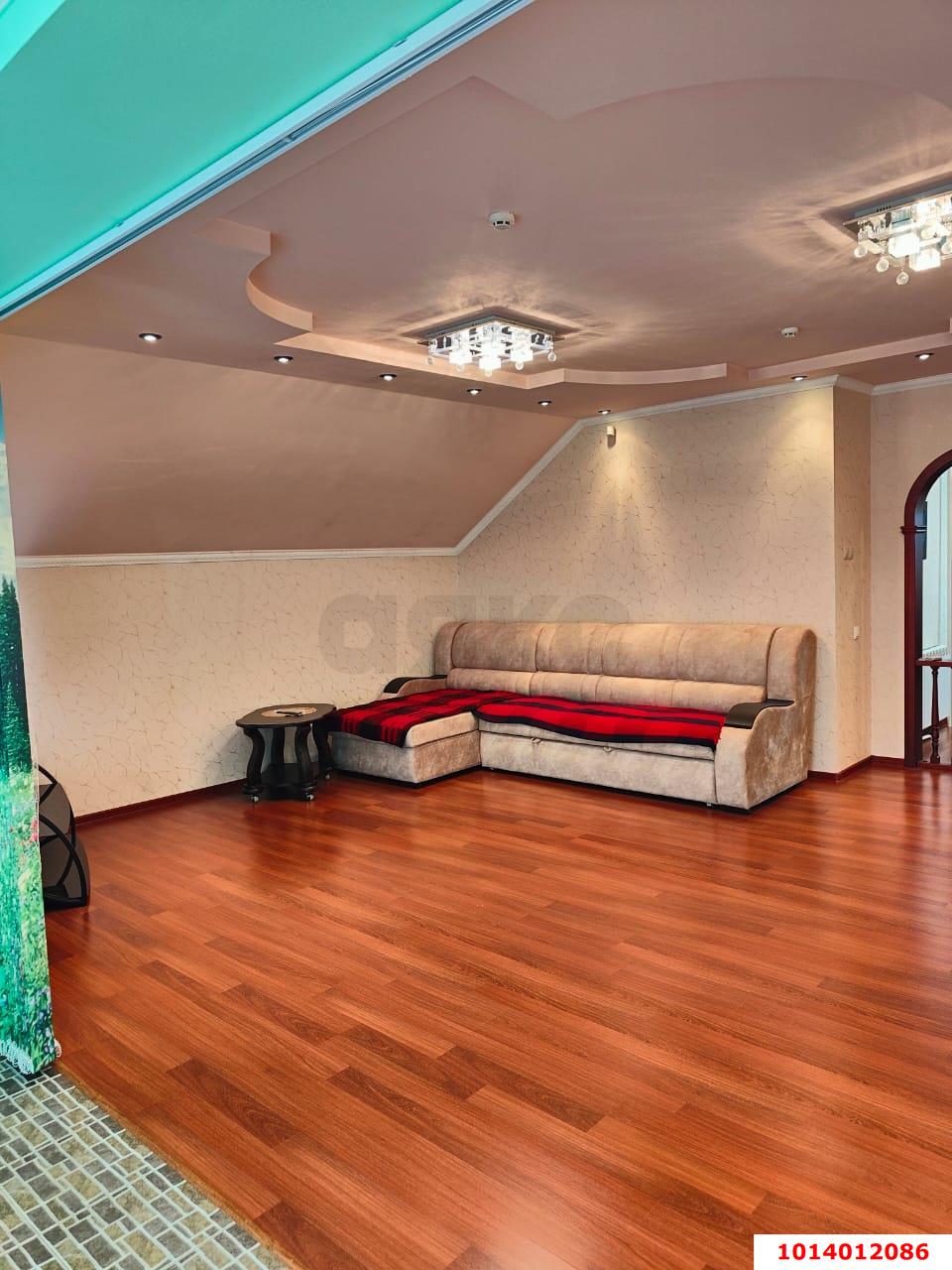 Фото №5: Дом 499 м² + 9.4 сот. - Кореновск, ул. Мира, 137Е