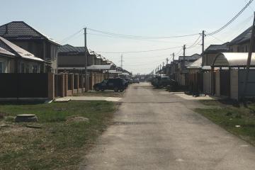 Фото №1: Земельный участок 3 сот. - Яблоновский, п. коттеджный  Чёрное Море, ул. Черкесская, 43