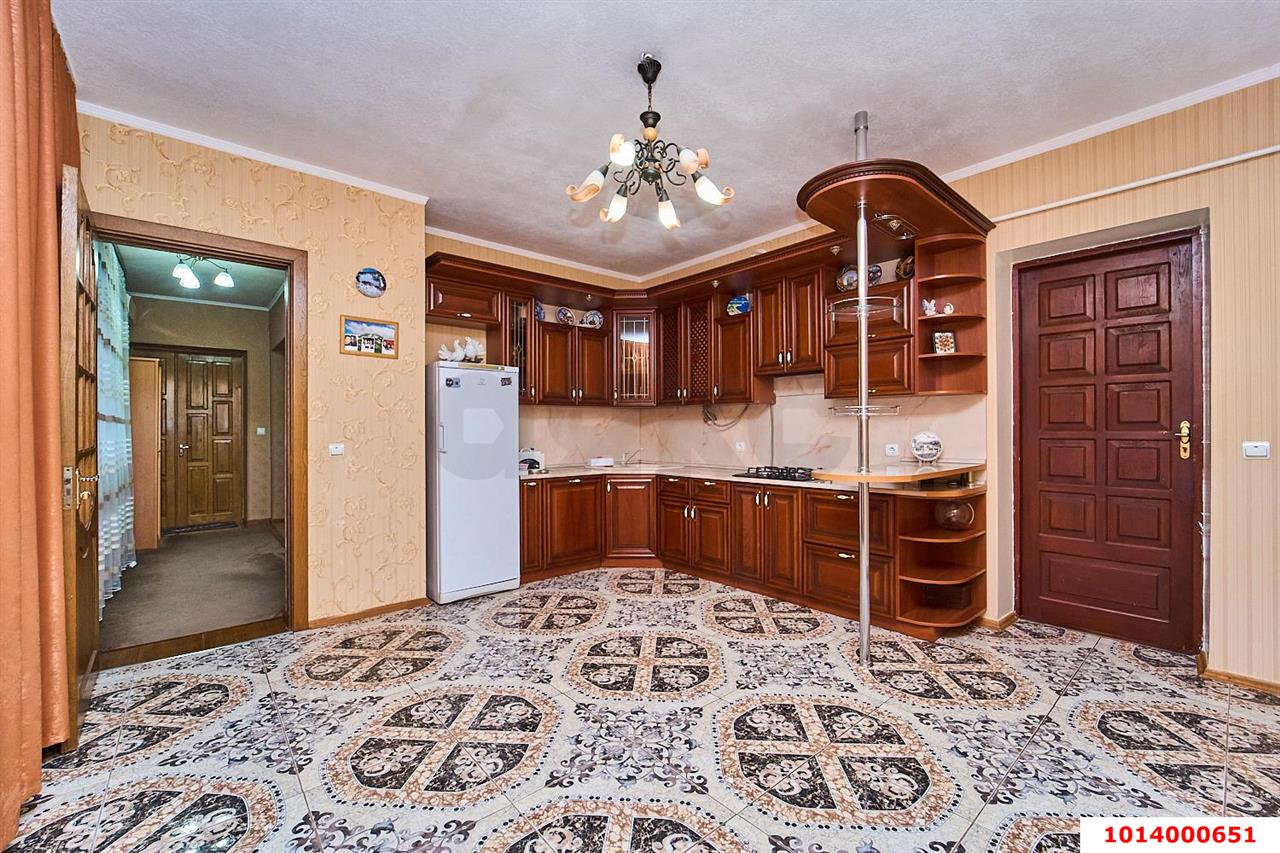 Фото №3: Дом 158 м² + 25 сот. - Платнировская, ул. Фрунзе