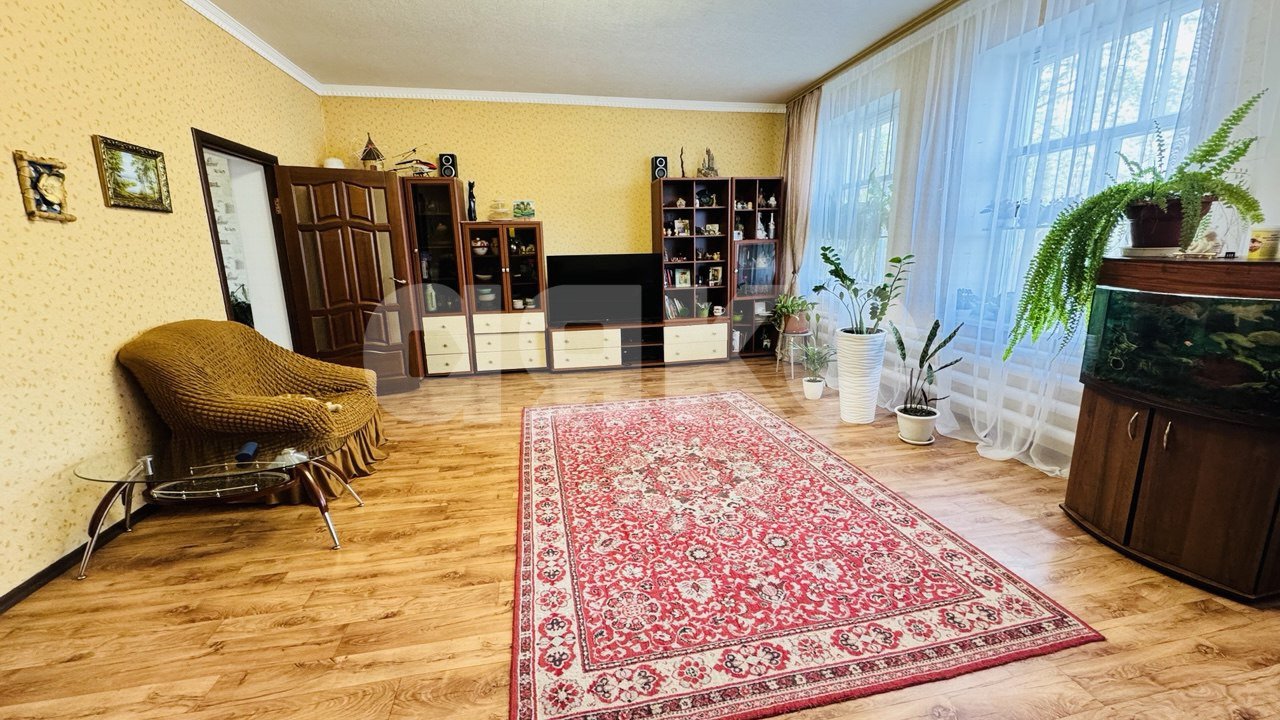 Фото №7: Дуплекс 120 м² + 12 сот. - Свободный, ул. Горького, 1А