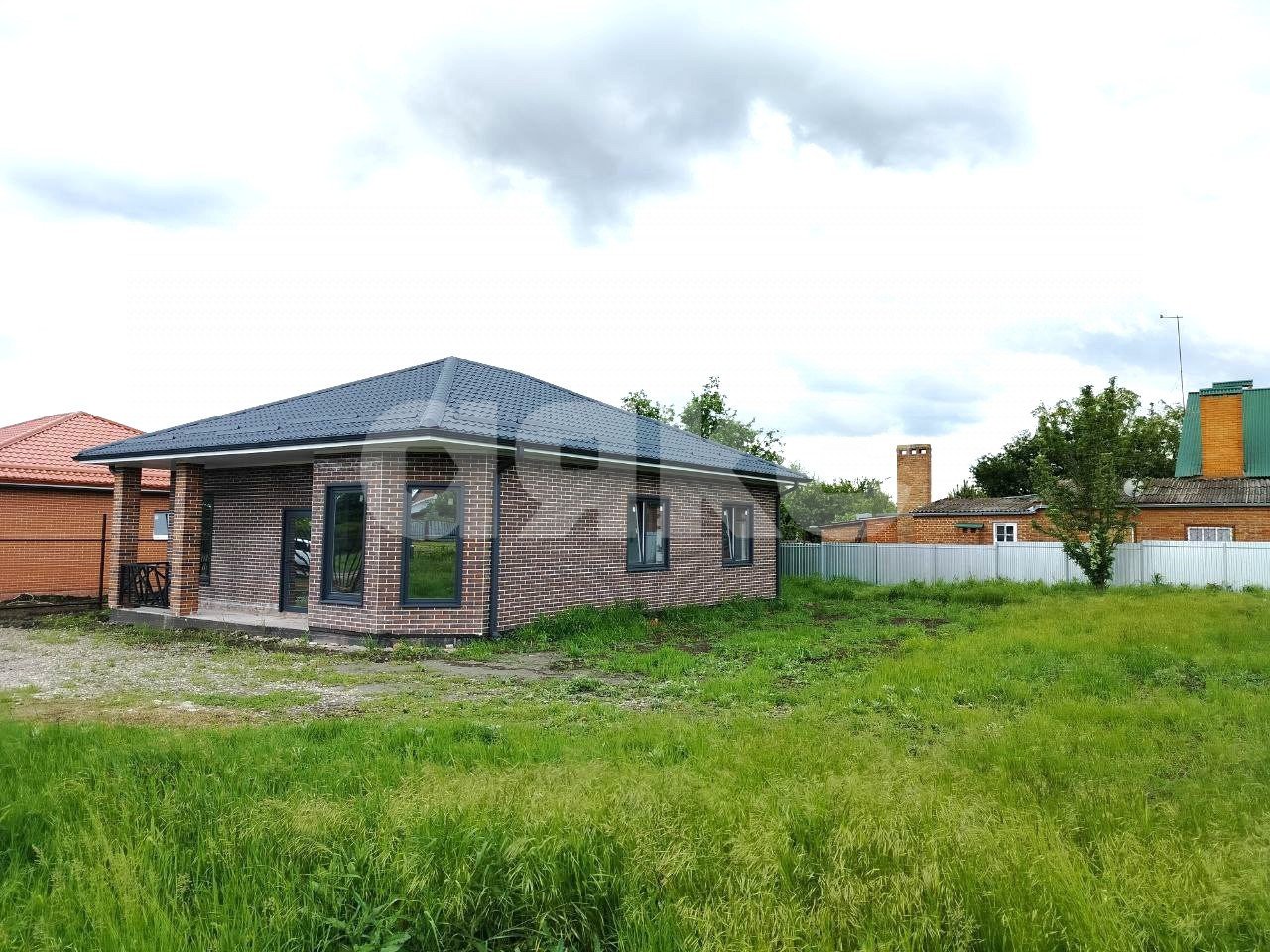 Фото №1: Дом 120 м² + 7 сот. - Платнировская, ул. Охотничья