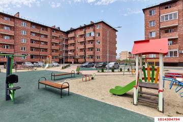 Фото №1: 1-комнатная квартира 33 м² - Новая Адыгея, мкр. жилой комплекс Мега, ул. Бжегокайская, 90/5к1