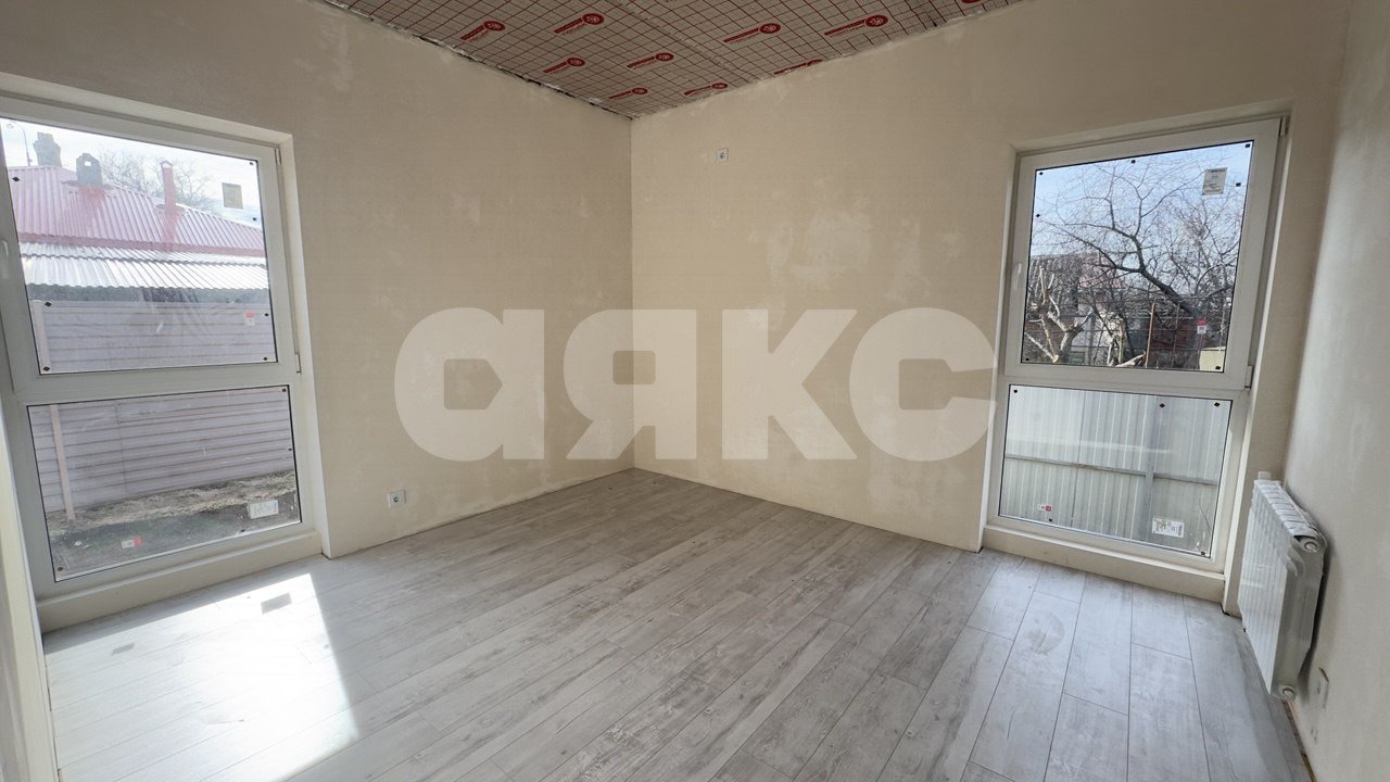 Фото №11: Дом 98 м² + 6.5 сот. - Кореновск, мкр. 1-й квартал, ул. Фрунзе