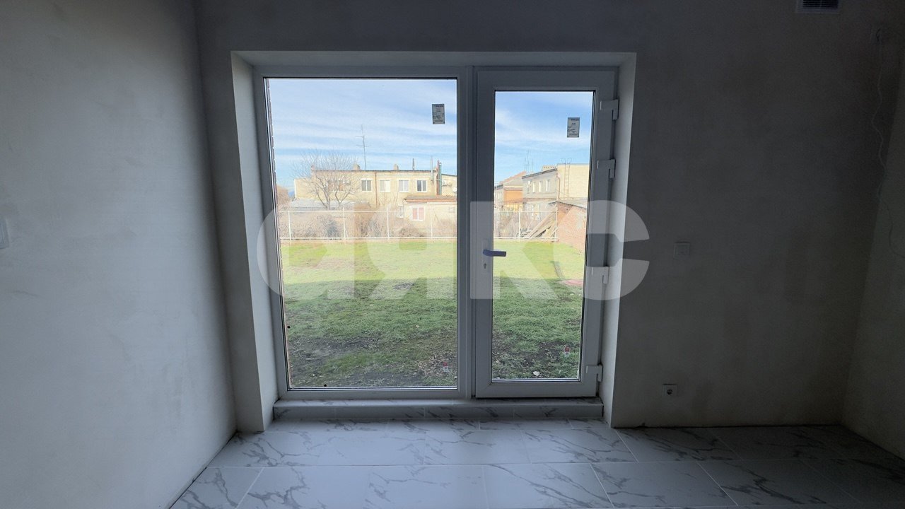 Фото №14: Дом 98 м² + 6.5 сот. - Кореновск, мкр. 1-й квартал, ул. Фрунзе