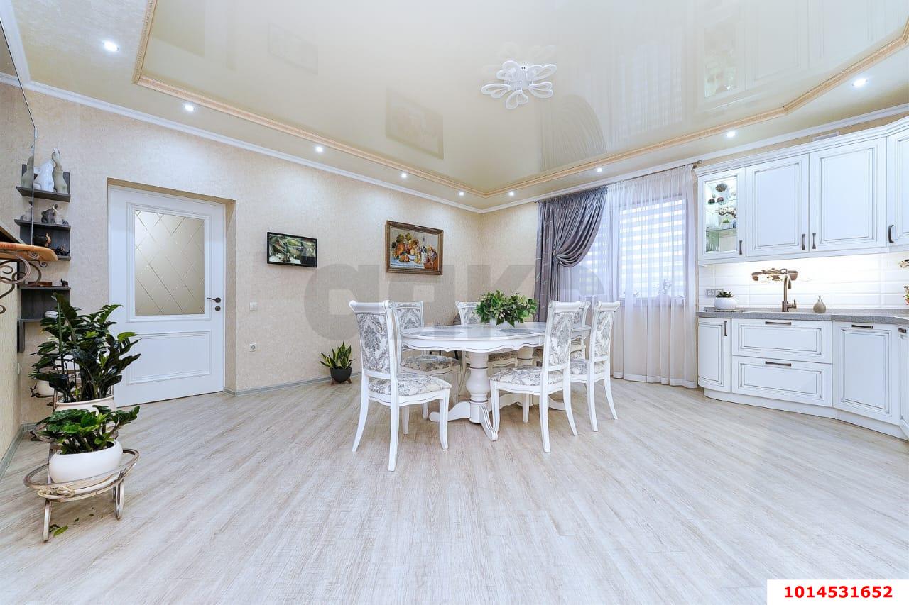 Фото №3: Дом 218 м² + 4.78 сот. - Кореновск, мкр. 2-й квартал, ул. Венеры Павленко, 3