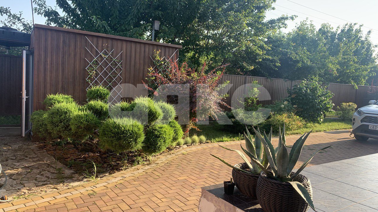 Фото №5: Дом 249 м² + 5.3 сот. - Кореновск, ул. Крымская, 1К