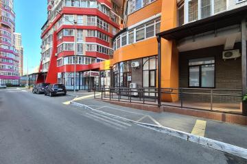 Фото №2: Коммерция 128 м² - Краснодар, мкр. Черёмушки, ул. Ставропольская, 91