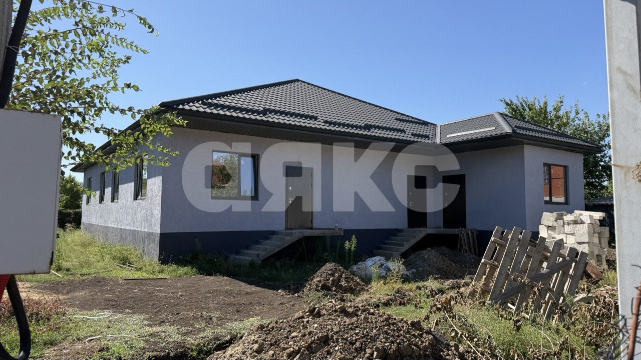 Фото №5: Дом 220 м² + 9 сот. - Кореновск, мкр. 2-й квартал, ул. Железнодорожный Дом