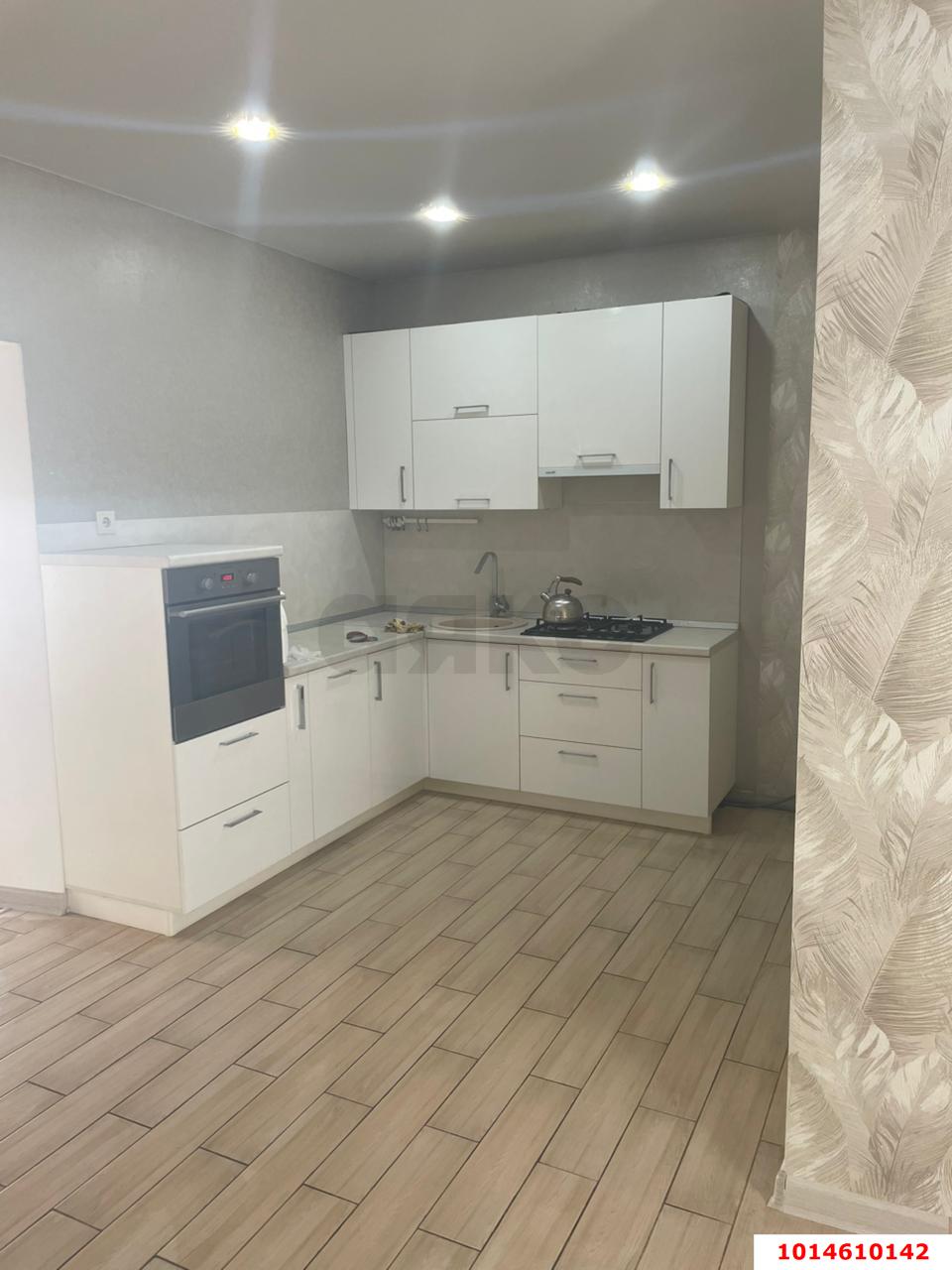 Фото №1: Дом 136 м² + 8.76 сот. - Кореновск, мкр. 2-й квартал, ул. Ленина, 16