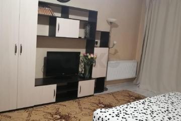 Фото №1: 1-комнатная квартира 45 м² - Краснодар, мкр. Музыкальный, ул. имени Сергея Есенина, 149