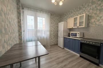 Фото №1: 1-комнатная квартира 38 м² - Краснодар, мкр. жилой комплекс Самолёт-3, ул. Константина Гондаря, 93