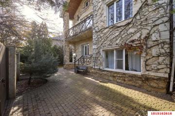 Фото №1: Дом 167 м² - Краснодар, мкр. Завод Радиоизмерительных Приборов, ул. Оренбургская, 16