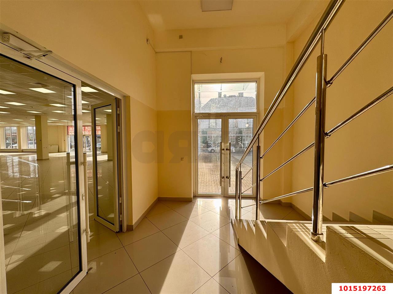 Фото №6: Коммерция 1363 м² - Кореновск, мкр. 1-й квартал, ул. Розы Люксембург, 67