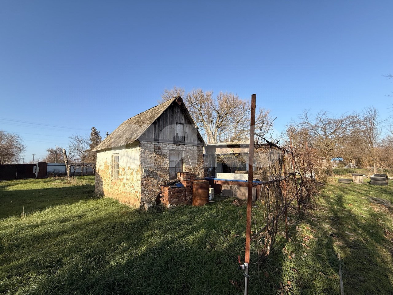 Фото №9: Дом 29 м² + 9.71 сот. - Свободный, ул. Центральная