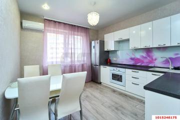 Фото №1: 2-комнатная квартира 65 м² - Краснодар, мкр. Фестивальный, ул. Казбекская, 3