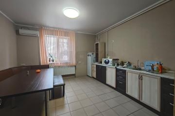 Фото №4: Дом 220 м² - Краснодар, мкр. Завод Радиоизмерительных Приборов, пер. Топольковый, 16