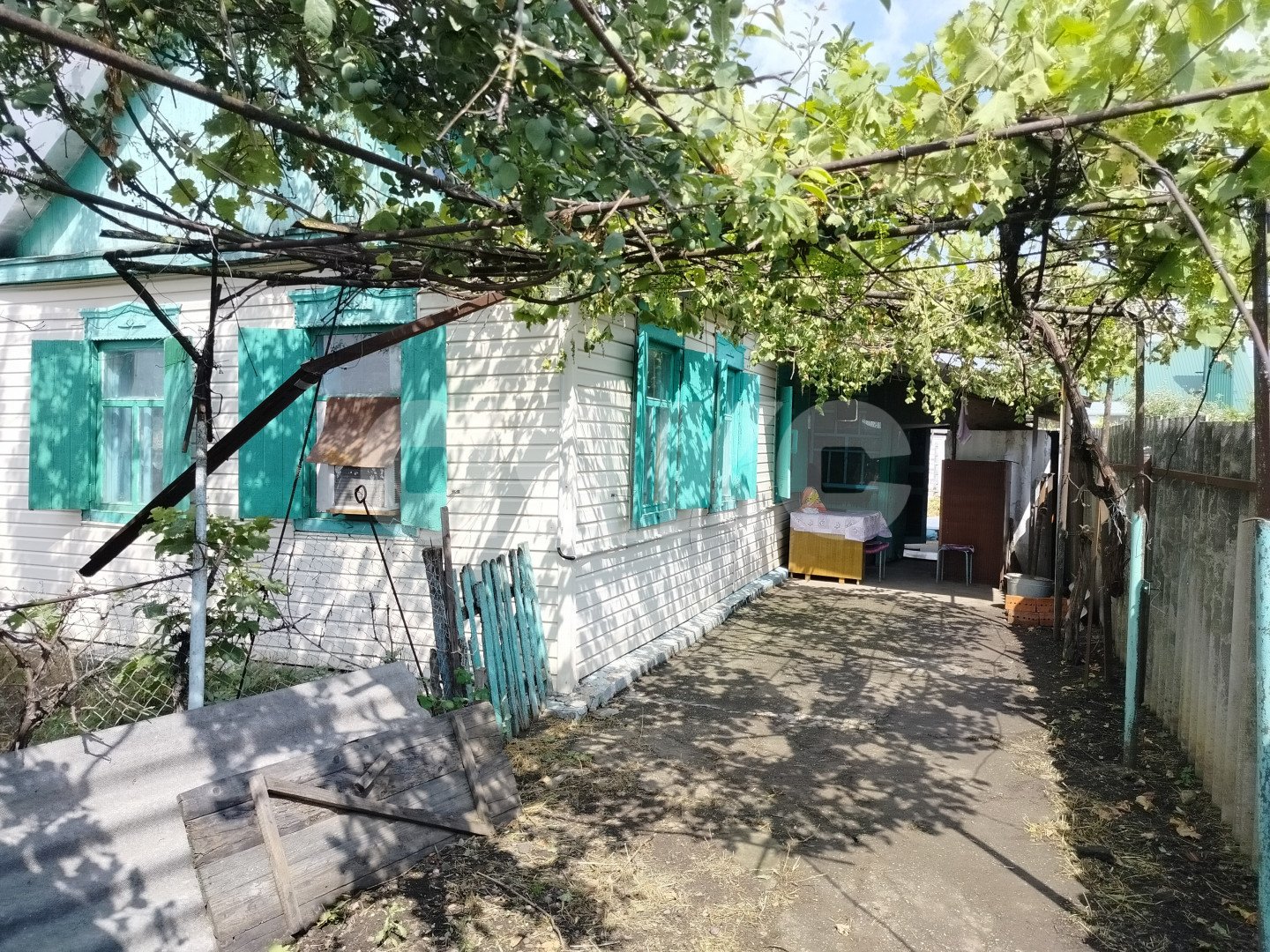 Фото №1: Дом 40 м² + 3.67 сот. - Кореновск, мкр. 3-й квартал, ул. Чапаева, 77А