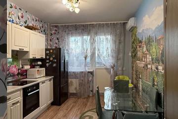 Фото №2: 2-комнатная квартира 62 м² - Краснодар, мкр. ЖК Бауинвест, ул. имени 40-летия Победы, 184к1