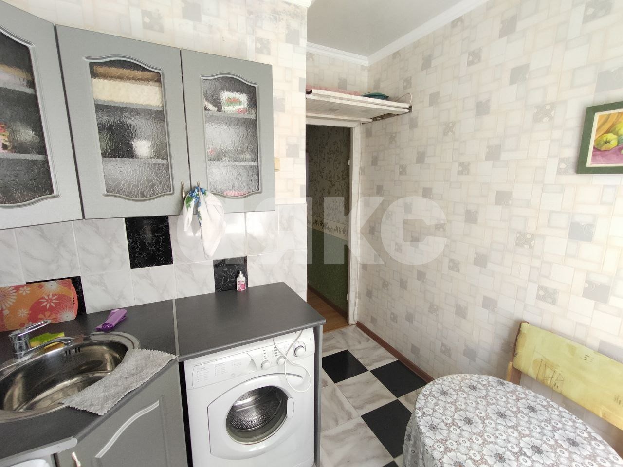 Фото №5: 2-комнатная квартира 42 м² - Кореновск, мкр. 2-й квартал, ул. Комсомольская, 35