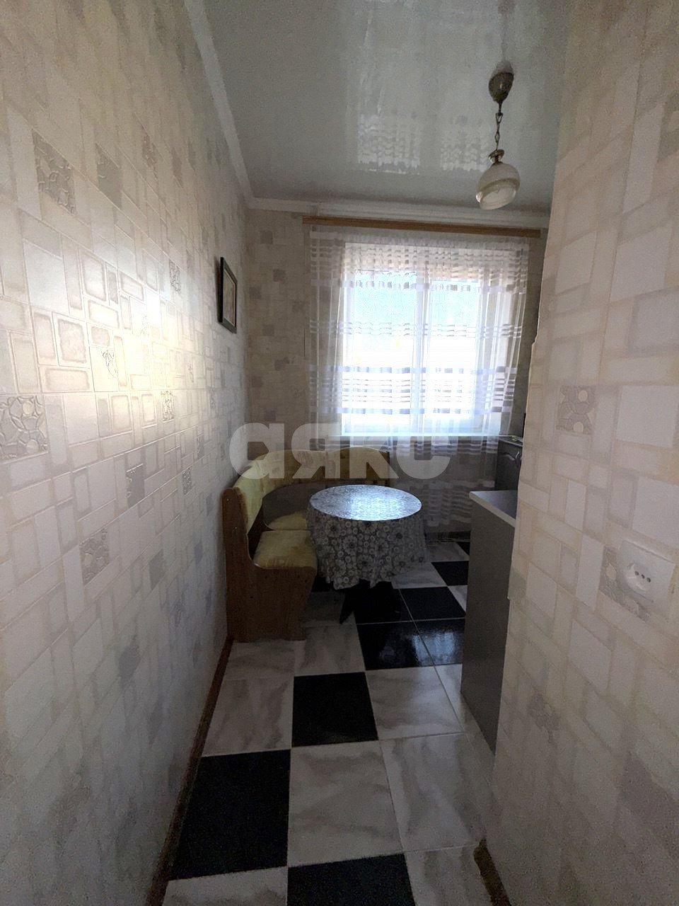 Фото №8: 2-комнатная квартира 42 м² - Кореновск, мкр. 2-й квартал, ул. Комсомольская, 35